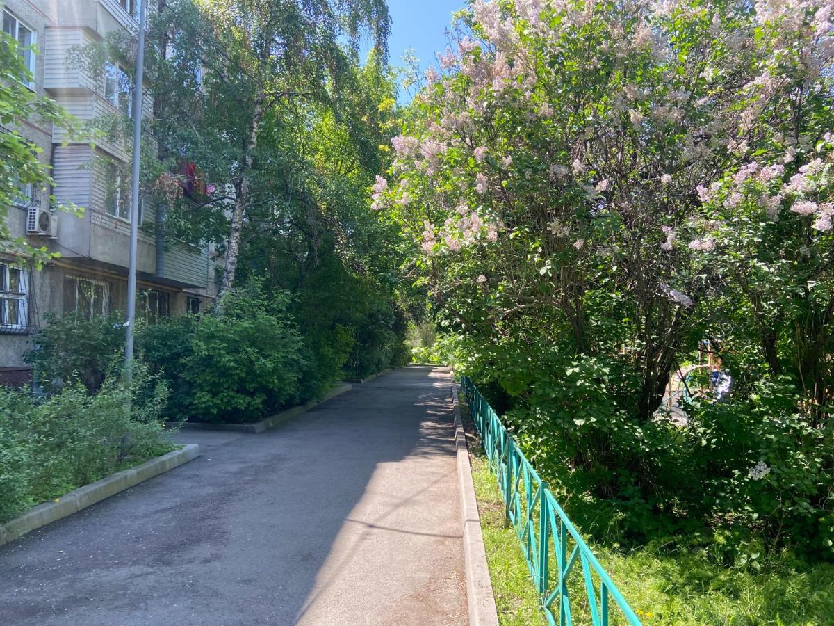 Almaty Aparts Exteriör bild